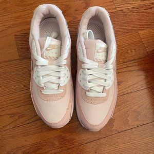 Nike Air Max 90 NWT